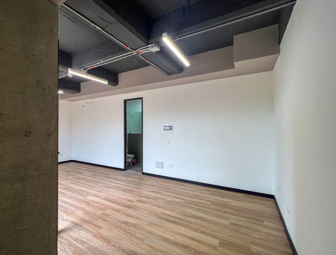 Oficina en arriendo en Cerritos, Pereira, 33 m² · foto 16 de 24