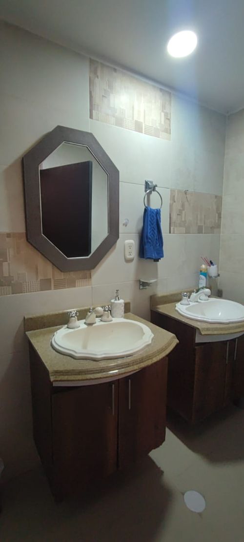Casa de 4 alcobas en venta en Castellana, Ibagué, 162 m² · foto 10 de 24