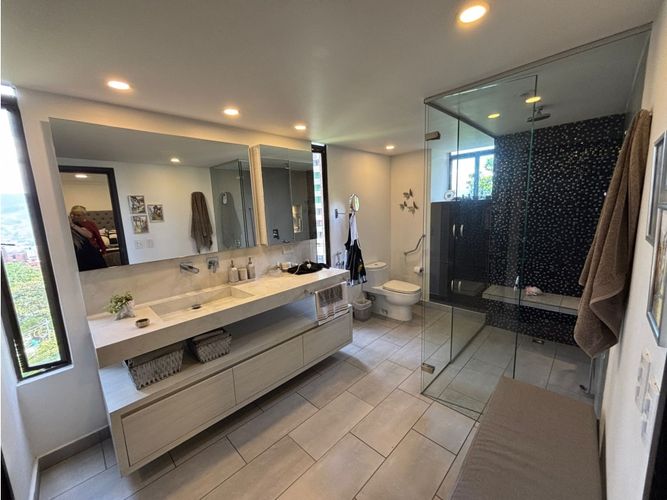 Apartamento de 4 alcobas en venta en Los Balsos, Medellín, 315 m² · foto 11 de 17