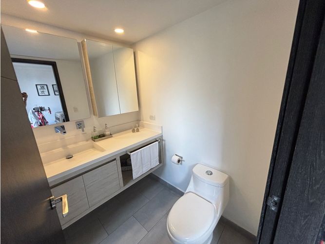Apartamento de 4 alcobas en venta en Los Balsos, Medellín, 315 m² · foto 14 de 17