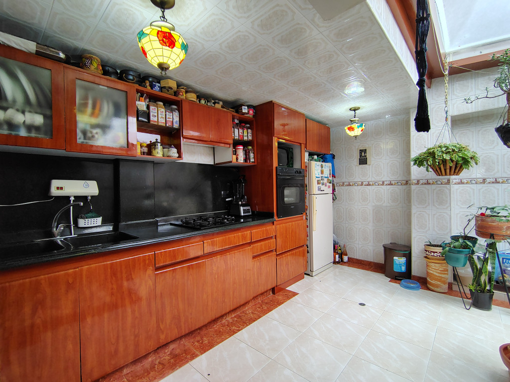 Casa en venta en Cedritos, Bogotá · foto 12 de 24