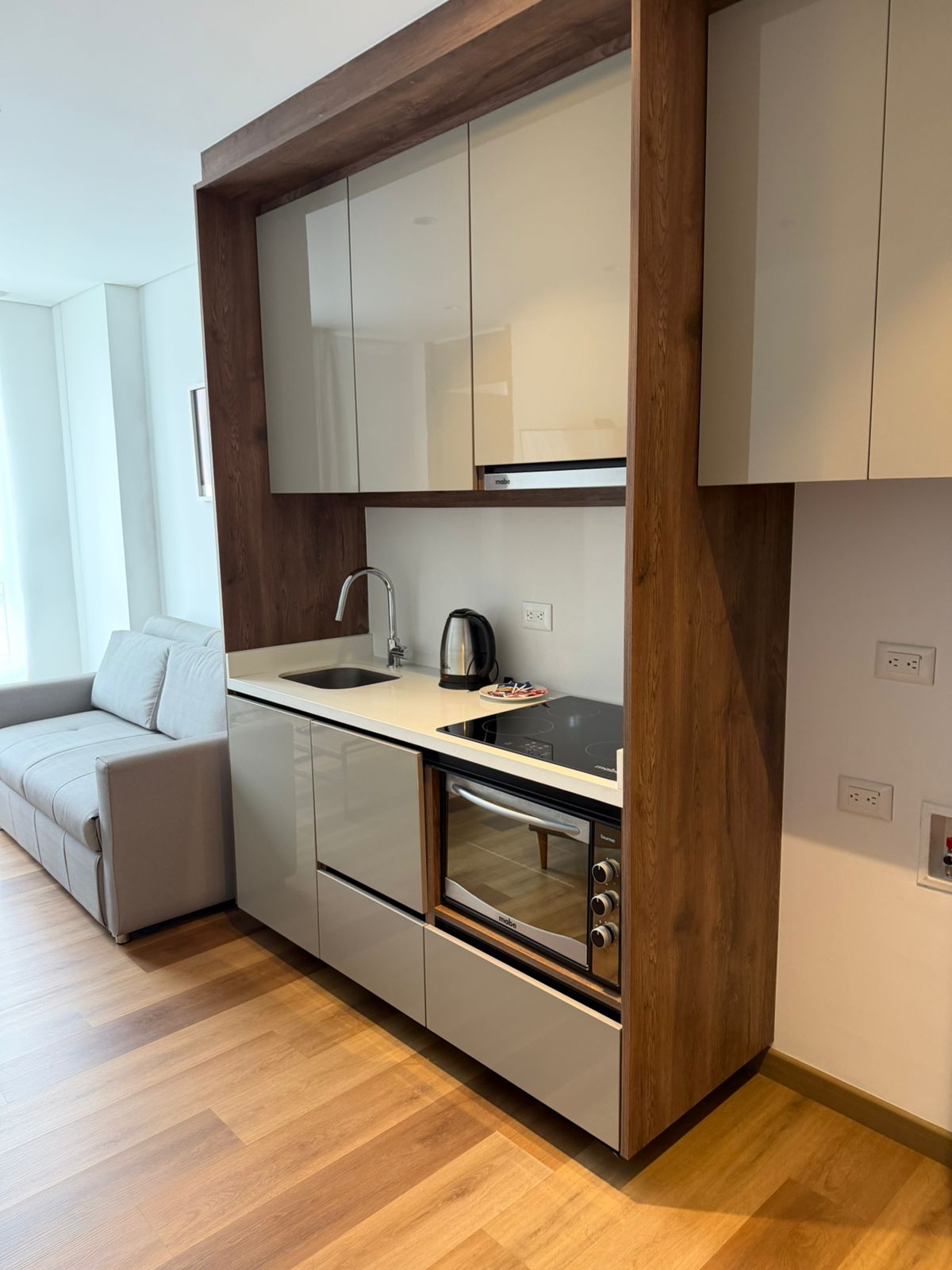 Apartaestudio en arriendo en Chicó Alto, Bogotá · foto 6 de 13