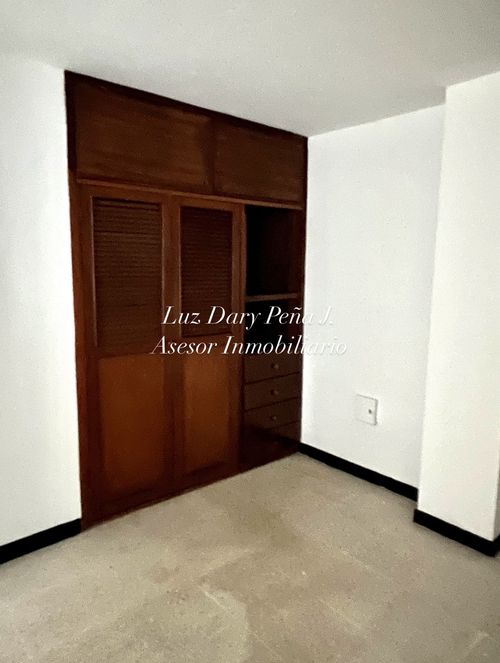 Apartamento de 5 alcobas en venta en Bolarqui, Bucaramanga, 208 m² · foto 11 de 21