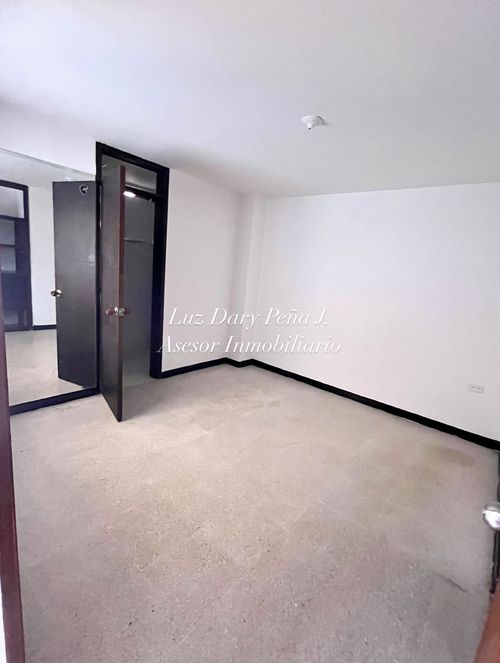 Apartamento de 5 alcobas en venta en Bolarqui, Bucaramanga, 208 m² · foto 15 de 21