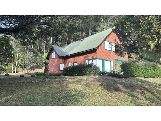 Casa de 4 alcobas en venta en San Miguel, La Ceja, 240 m² · foto 8 de 20