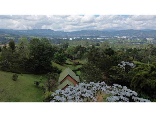 Casa de 4 alcobas en venta en San Miguel, La Ceja, 240 m² · foto 14 de 20