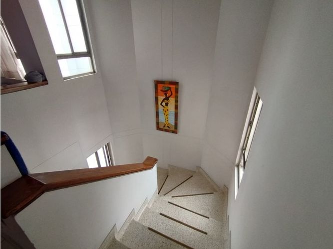 Apartamento de 4 alcobas en venta en Mejoras Publicas, Bucaramanga, 135 m² · foto 8 de 19