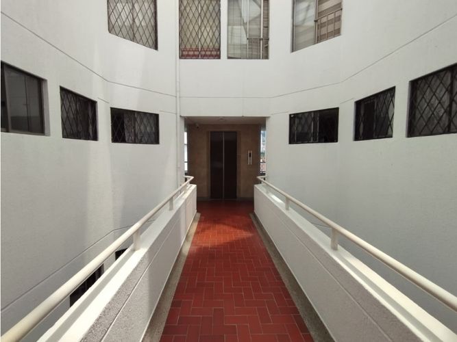 Apartamento de 4 alcobas en venta en Mejoras Publicas, Bucaramanga, 135 m² · foto 18 de 19