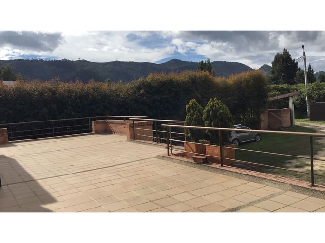 Casa de 3 alcobas en venta en Pueblo Viejo, Cota, 350 m² · foto 15 de 18
