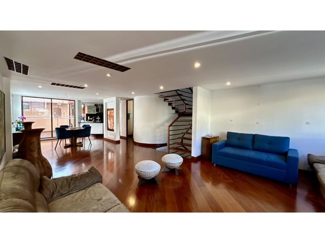 Casa de 3 alcobas en venta en Santa Ana Oriental, Bogotá, 217 m² · foto 4 de 24