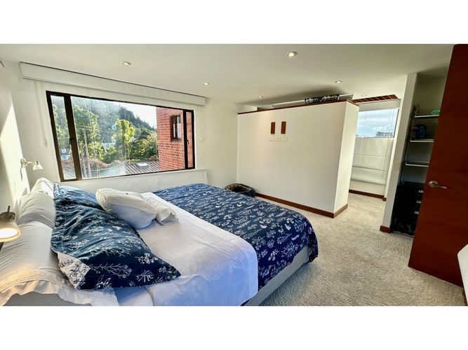 Casa de 3 alcobas en venta en Santa Ana Oriental, Bogotá, 217 m² · foto 12 de 24