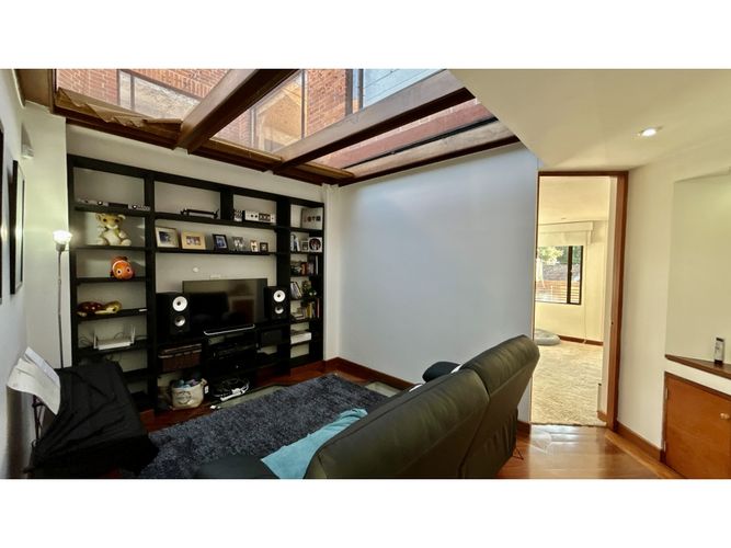 Casa de 3 alcobas en venta en Santa Ana Oriental, Bogotá, 217 m² · foto 17 de 24