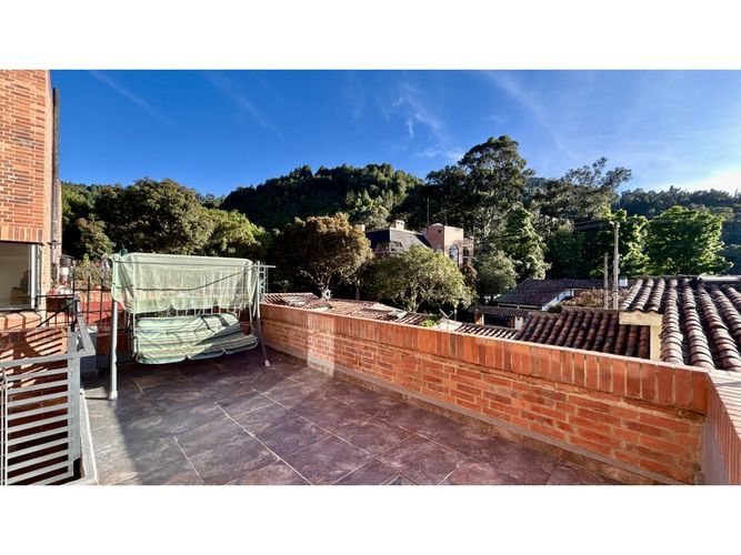 Casa de 3 alcobas en venta en Santa Ana Oriental, Bogotá, 217 m² · foto 21 de 24