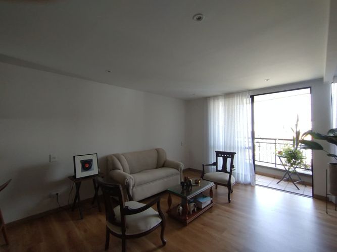Apartamento de 2 alcobas en venta en Parque Natura, Jamundí, 70 m² · foto 3 de 18