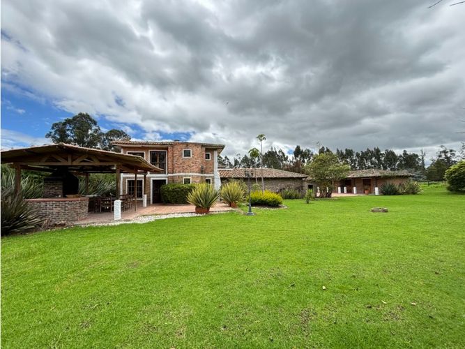 Finca en venta en Pinos Polo Club, Mosquera, 540 m² · foto 8 de 23