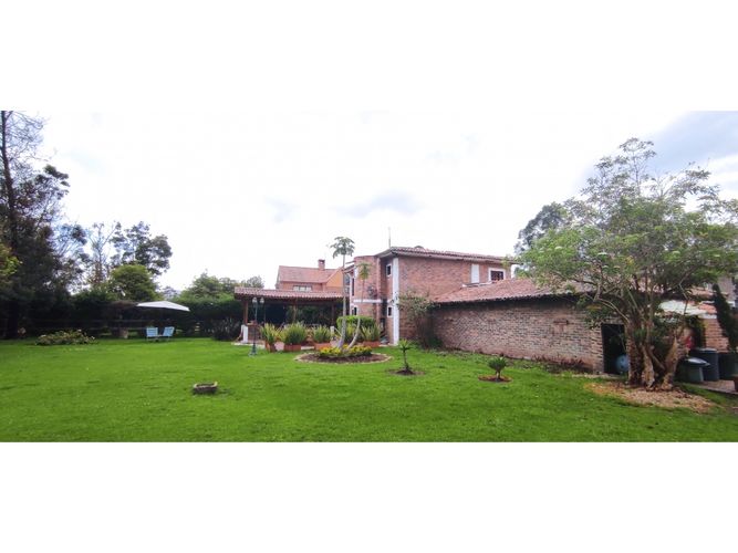 Finca en venta en Pinos Polo Club, Mosquera, 540 m² · foto 13 de 23