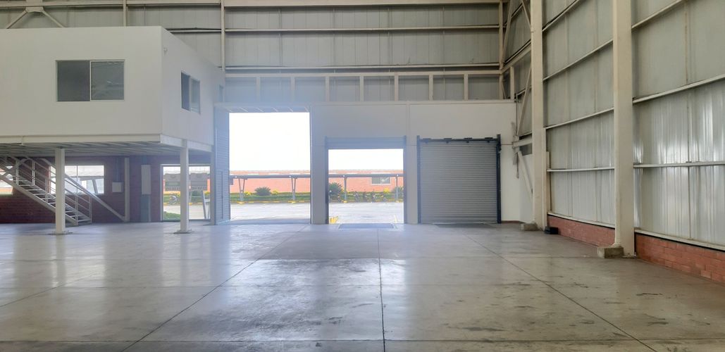Bodega en arriendo en Arroyohondo, Yumbo, 1200 m² · foto 4 de 17