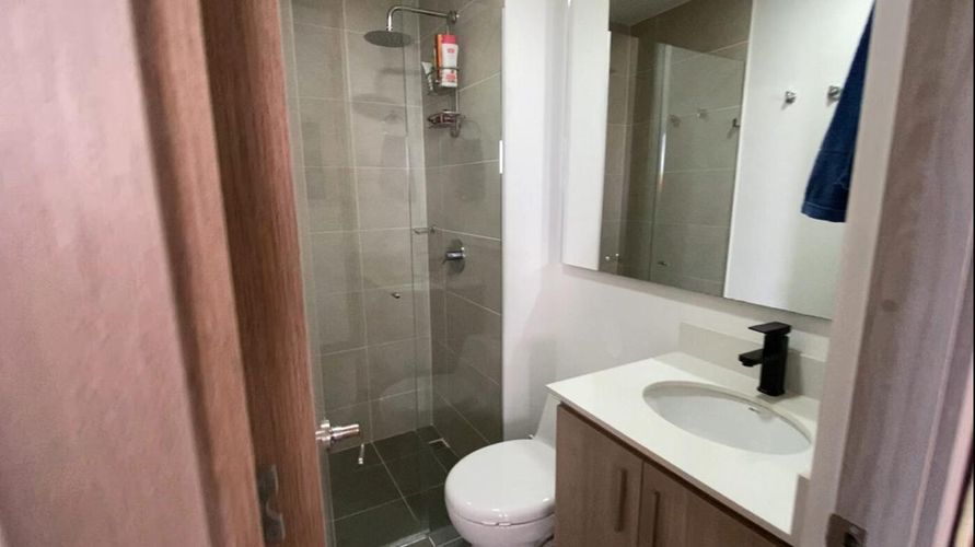 Apartamento de 3 alcobas en venta en Los Colegios, Rionegro, 95 m² · foto 12 de 15