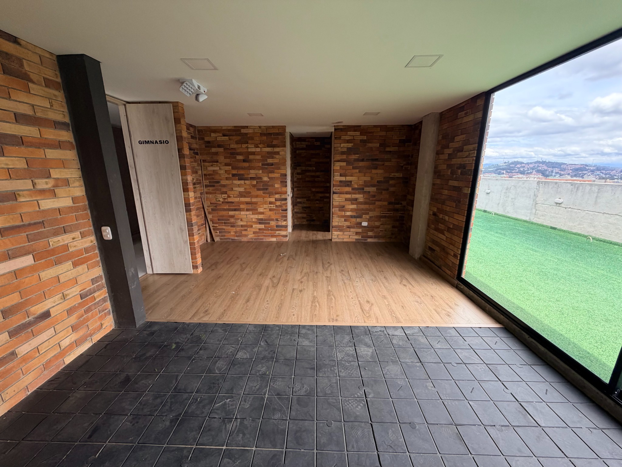 Apartamento en arriendo en Las Ferias, Bogotá · foto 19 de 24