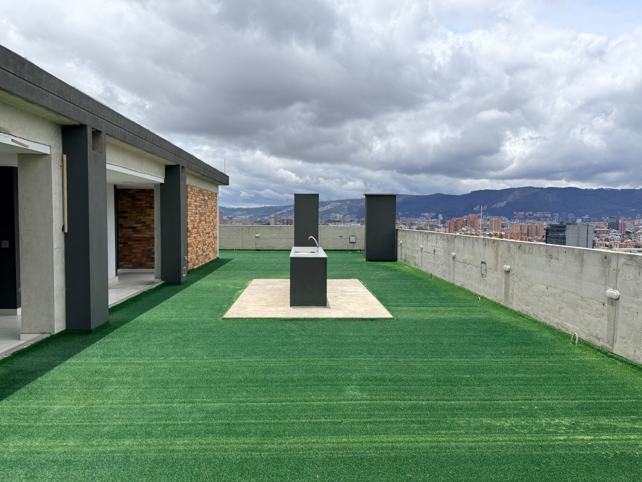 Apartamento en arriendo en Las Ferias, Bogotá · foto 22 de 24