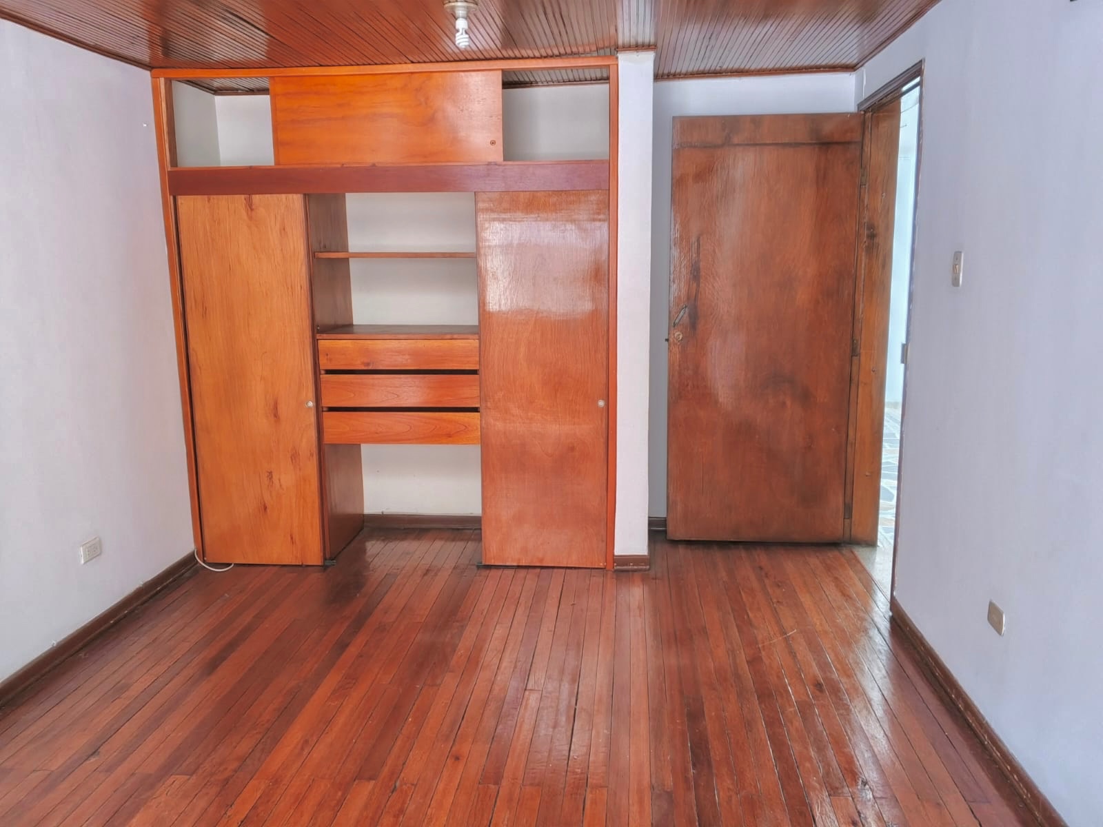 Casa en venta en Bella Vista, Bogotá · foto 5 de 24