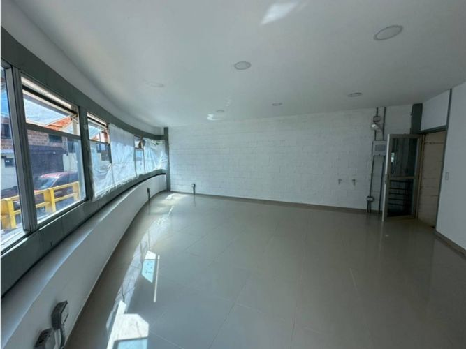 Bodega en arriendo en Caqueta, La Estrella, 405 m² · foto 6 de 7