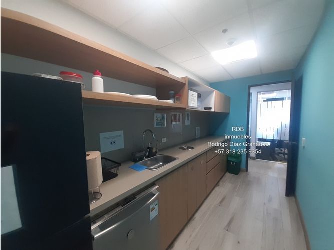 Oficina en venta en Villa Country, Barranquilla, 1062 m² · foto 21 de 23
