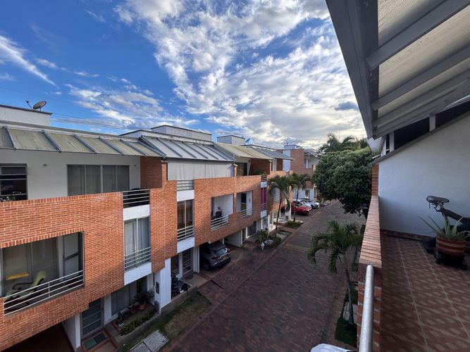 Casa de 4 alcobas en venta en Toche, Ibagué, 156 m² · foto 4 de 24