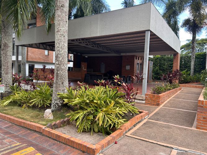 Casa de 4 alcobas en venta en Toche, Ibagué, 156 m² · foto 6 de 24