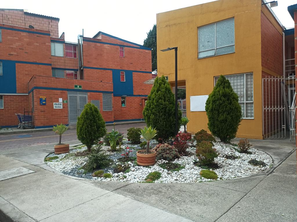 Casa en venta en Parque Residencia Nuevo Suba, Bogotá · foto 2 de 24