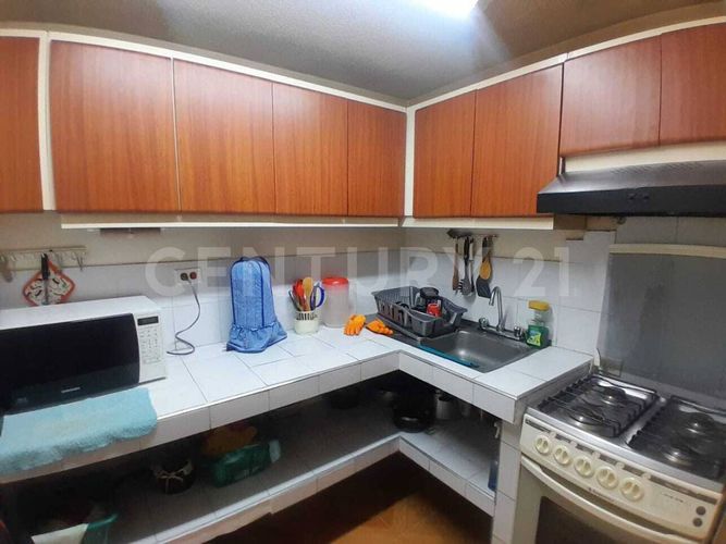 Casa de 3 alcobas en venta en Jorge Gaitan Cortes, Bogotá, 156 m² · foto 8 de 19