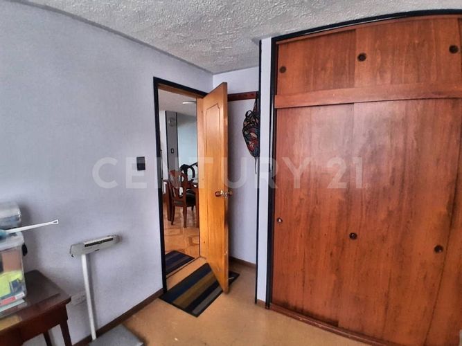 Casa de 3 alcobas en venta en Jorge Gaitan Cortes, Bogotá, 156 m² · foto 9 de 19