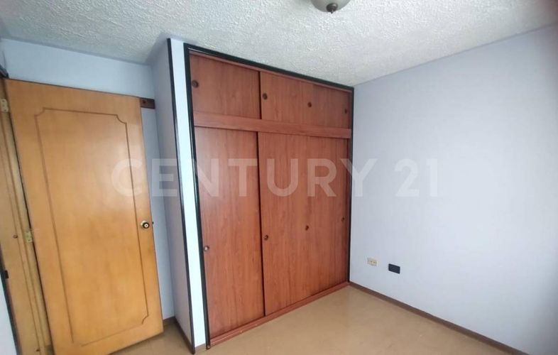 Casa de 3 alcobas en venta en Jorge Gaitan Cortes, Bogotá, 156 m² · foto 10 de 19