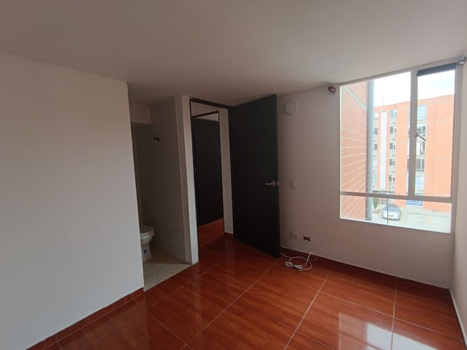 Apartamento de 3 alcobas en venta en Hogares Soacha, Soacha, 58 m² · foto 13 de 16