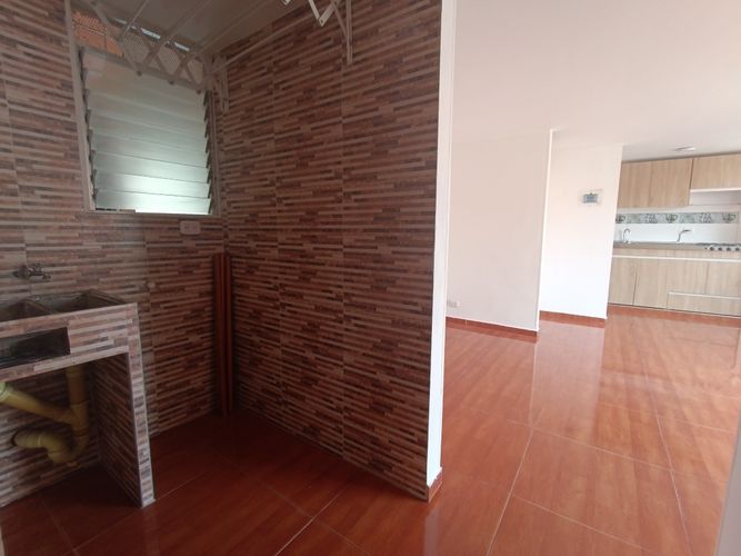 Apartamento de 3 alcobas en venta en Hogares Soacha, Soacha, 58 m² · foto 5 de 16