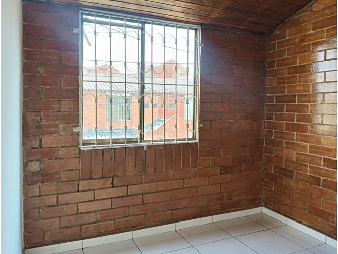 Casa de 2 alcobas en venta en Quintanares Et. Vi, Soacha, 46 m² · foto 17 de 22
