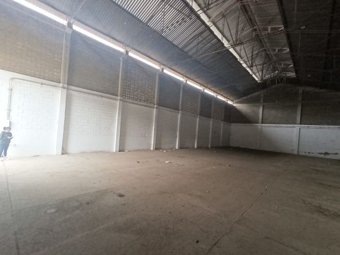 Bodega en arriendo en Gaira, Santa Marta, 903 m² · foto 8 de 14