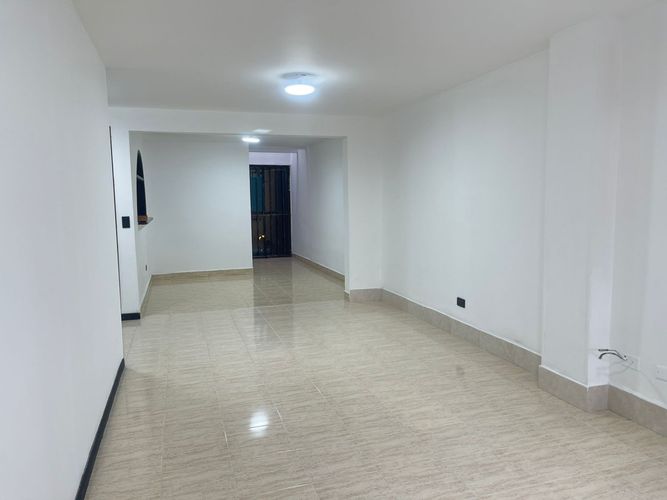 Casa de 3 alcobas en venta en Aldea Verde, Sabaneta, 119 m² · foto 5 de 19