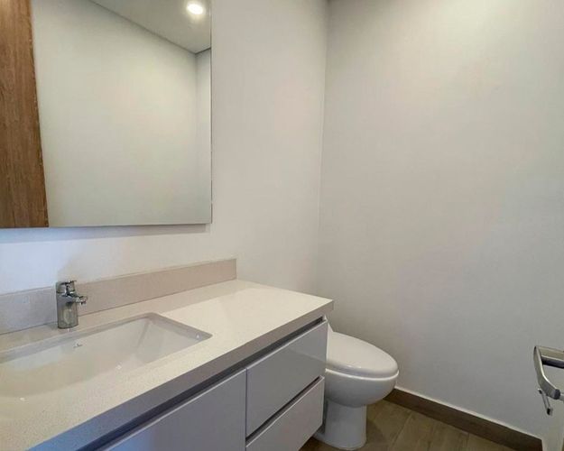 Apartamento de 1 alcoba en arriendo en El Poblado, Medellín, 65 m² · foto 12 de 12