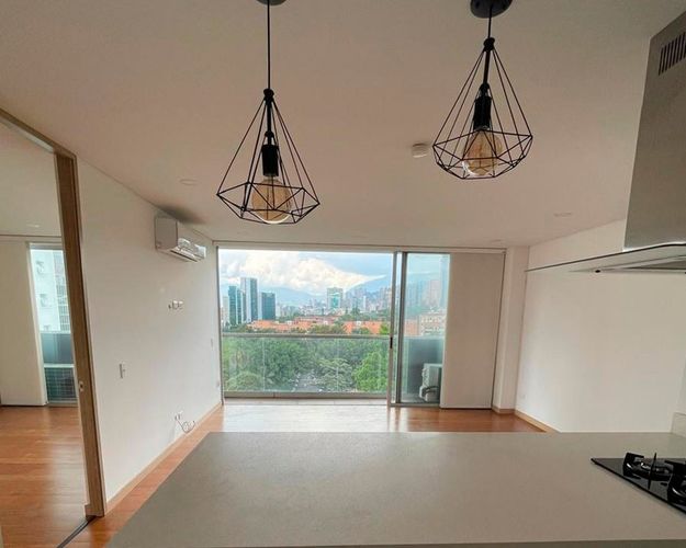 Apartamento de 1 alcoba en arriendo en El Poblado, Medellín, 65 m² · foto 2 de 12
