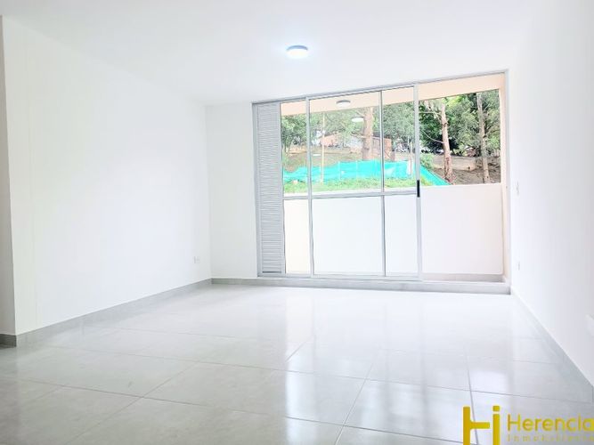 Apartamento de 3 alcobas en venta en Machado, Copacabana, 50 m² · foto 6 de 21