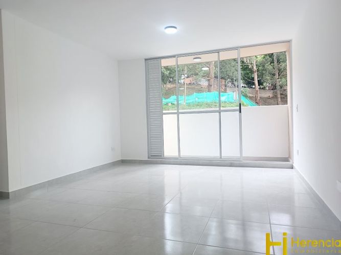 Apartamento de 3 alcobas en venta en Machado, Copacabana, 50 m² · foto 15 de 21