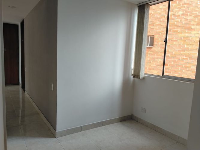 Apartamento de 3 alcobas en arriendo en El Poblado, Medellín, 95 m² · foto 7 de 18