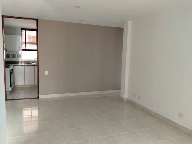 Apartamento de 3 alcobas en arriendo en El Poblado, Medellín, 95 m² · foto 11 de 18