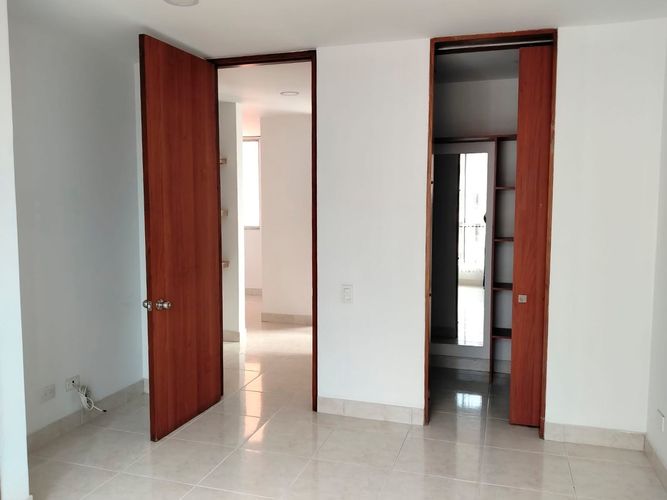 Apartamento de 3 alcobas en arriendo en El Poblado, Medellín, 95 m² · foto 14 de 18