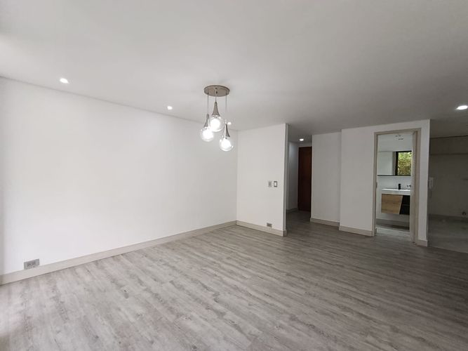 Apartamento de 3 alcobas en arriendo en El Poblado, Medellín, 170 m² · foto 4 de 20
