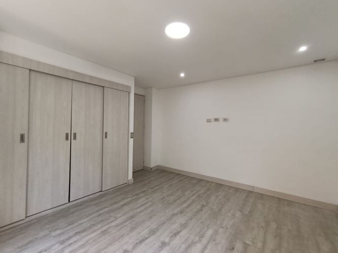 Apartamento de 3 alcobas en arriendo en El Poblado, Medellín, 170 m² · foto 14 de 20