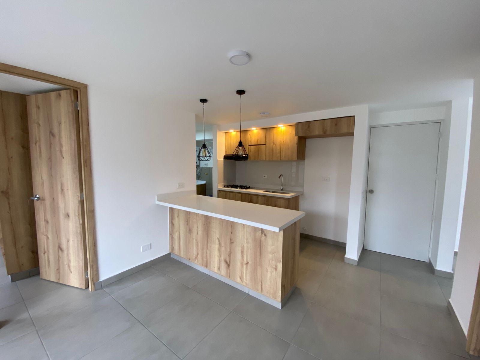 Apartamento en arriendo en Centro, Rionegro · foto 3 de 20