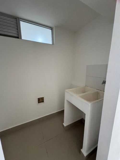 Apartamento en venta en Paraiso, Barranquilla · foto 5 de 11