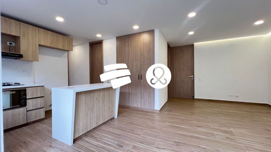 Apartamento de 2 alcobas en venta en La Ceja, 70 m² · foto 2 de 24